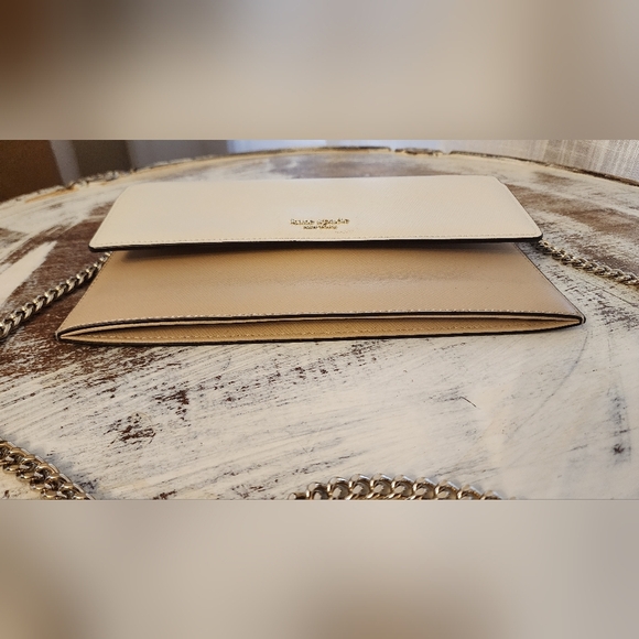 Like New Kate Spade Flap Crossbody - Picture 8 of 10